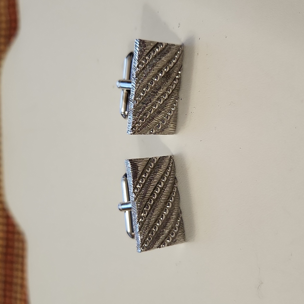 Silvertone Cuff Links